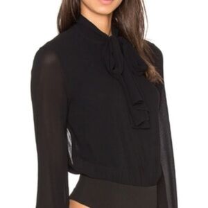 MISHA Collection (Bachelorettes wore this designer) BOW FRONT OPEN BACK